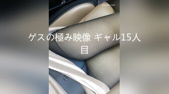  颜值不错的美女主播露脸户外小河边勾搭钓鱼的小哥激情啪啪，让小哥吃奶玩逼交大鸡巴