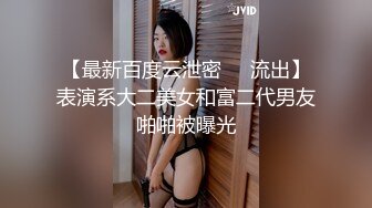  甜美小可爱