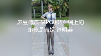 黑丝小学妹深夜一个人骚，全程露脸把自己搞的浑身是奶水