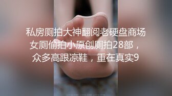 两个妹子双倍快乐双倍享受~~丰满充满诱惑~哥哥看了实在无法抵抗不住要射内内啦！