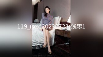  娇小玲珑萝莉范小美女好赞啊 逼毛浓密黑黝黝 不停吞吸鸡巴销魂很爽