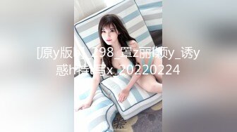 ★☆极品流出☆★女子在上海万圣节活动中cosplay幽灵 疑似低俗内容被警方带离现场！