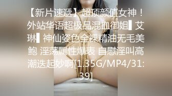 【抖音福利】熟女群P 3P性爱啪啪1V1自慰【小燕小阿姨】 (1)