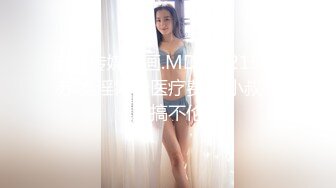 爱撸铁身材一流约炮大神【模特】肉搏嗲声嗲气花痴露脸嫩妹，身材娇小丰满翘臀制服无套爆肏说啥也不让内射，对话精彩 (4)